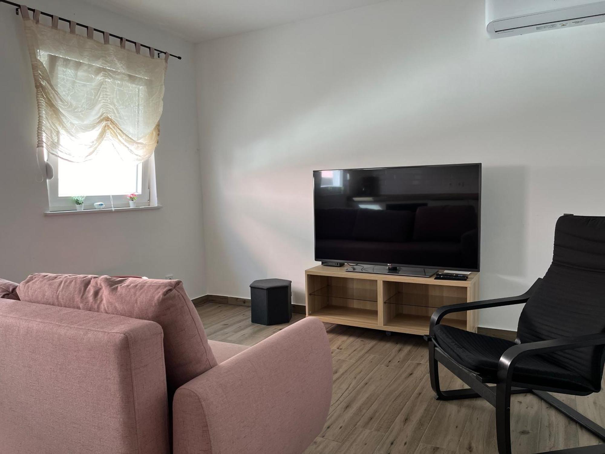 Apartmani Mlinar - Two Bedroom Apartment With Seaview Гребащиця Екстер'єр фото